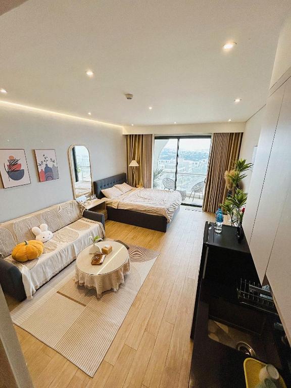 MiVi Seaview Homestay Citadines Marina Hung Thang Ha Long – Ha Long Bay